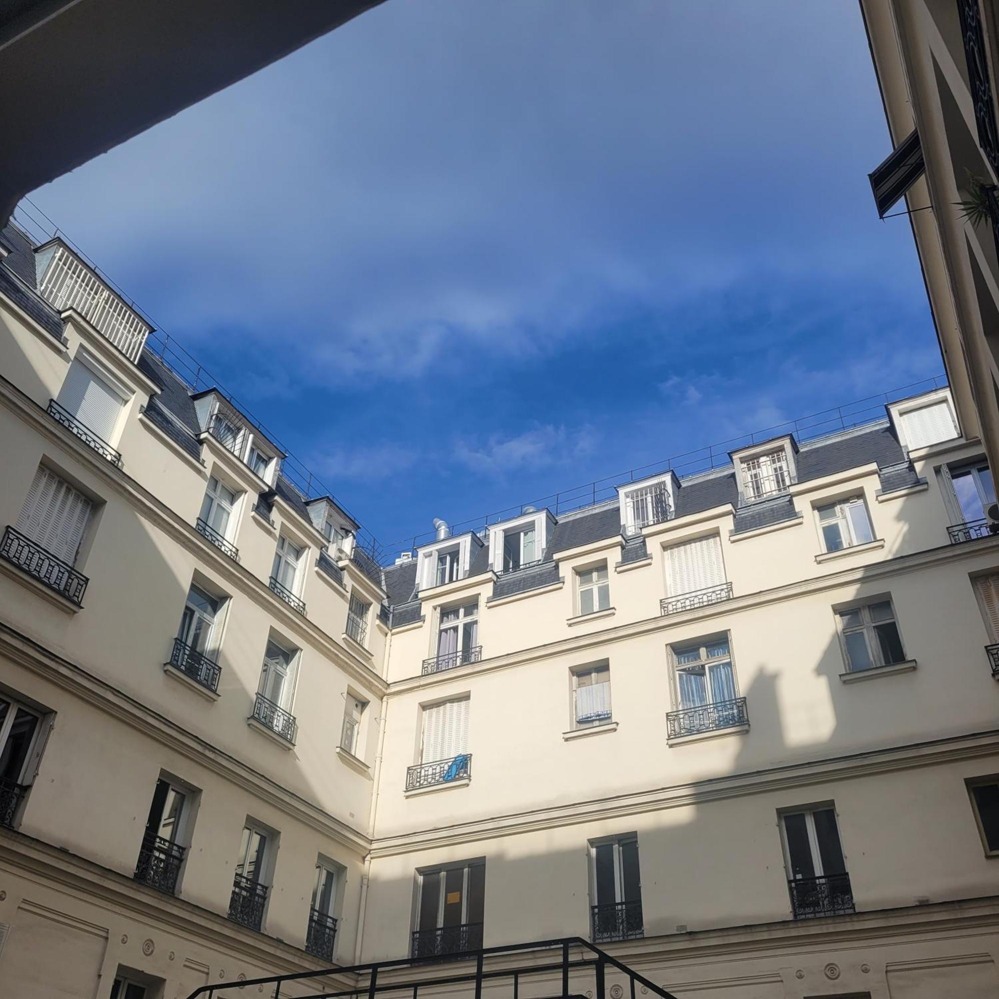 Bel Appartement Champs Elysees Avec 2 Chambres París Exterior foto