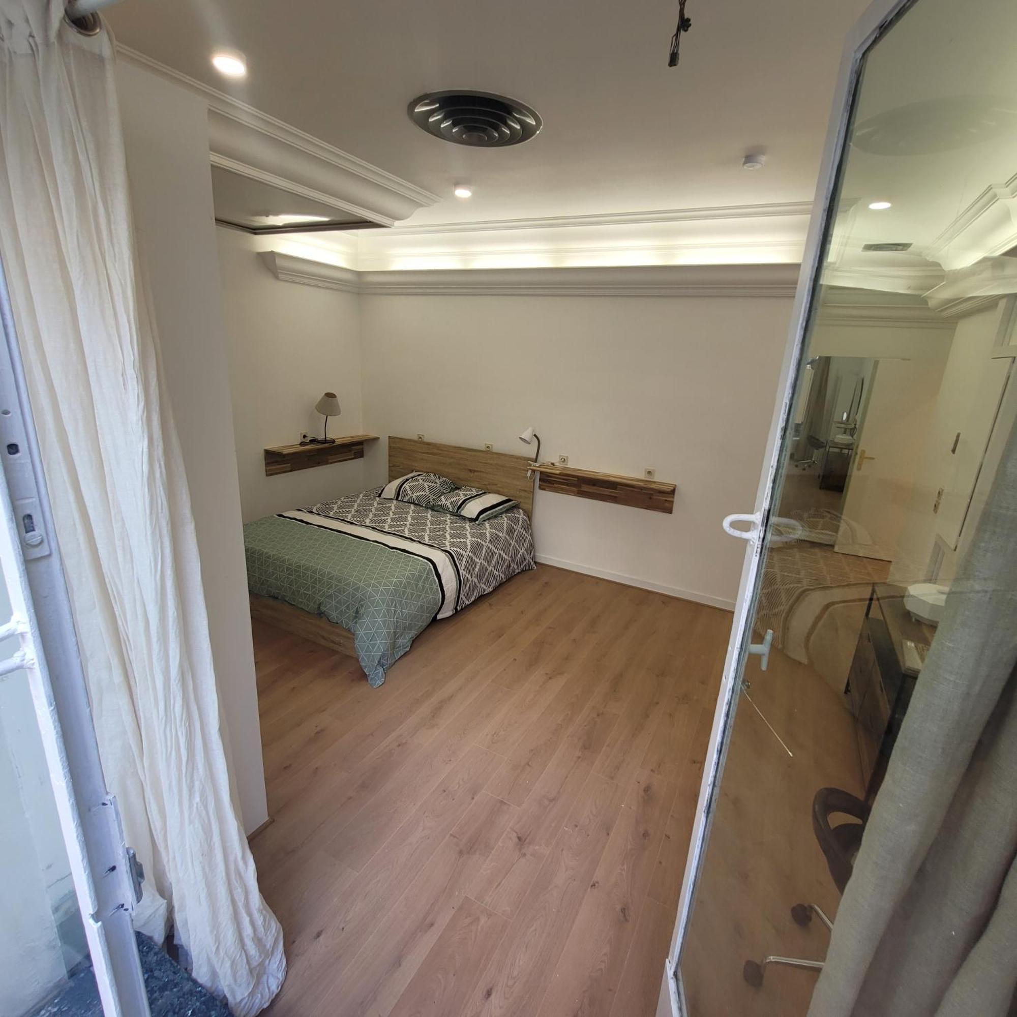 Bel Appartement Champs Elysees Avec 2 Chambres París Exterior foto
